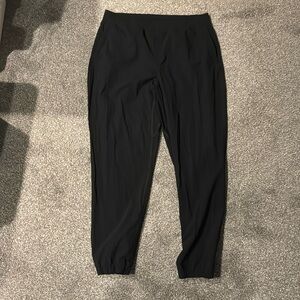 Lululemon black joggers size 12